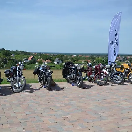 St Peter Vini 3* Svaty Peter