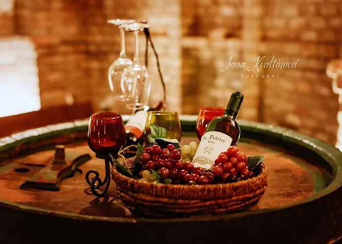 St Peter Vini Гостевой дом Svaty Peter